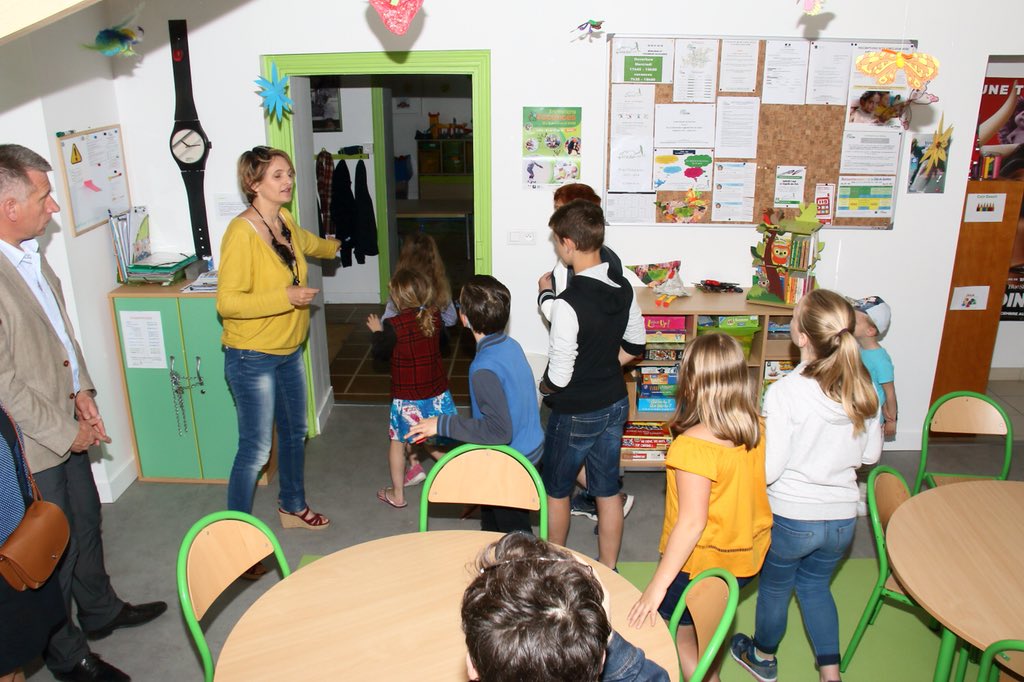 Jallais_PH's tweet photo. Inauguration du centre de loisirs « la Souris verte » de #lachapelledespots ce matin ; un superbe outil au service des enfants du territoire & de la population. Une vraie réussite soutenue par @imbertcorinne17 @Prefet17 @departement17 #CAF17 #CDAsaintes ; merci a tous ! #jeunesse https://t.co/TSJeO0WnKm