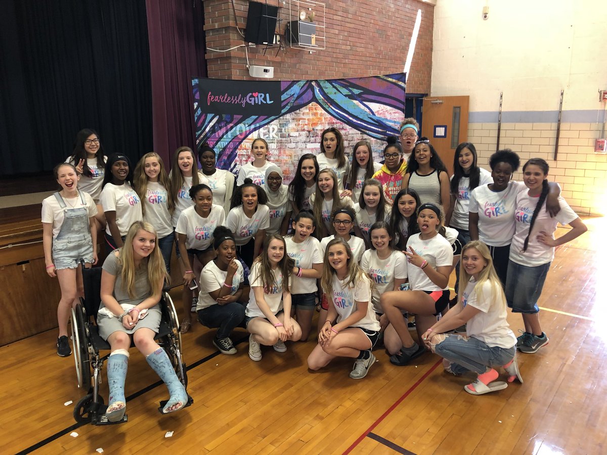 FearlesslyGIRL tweet media