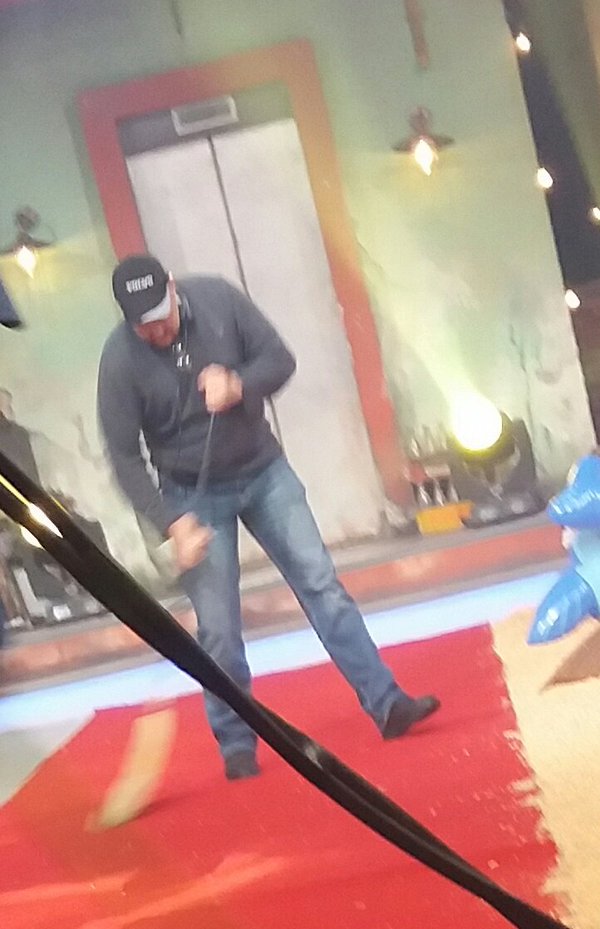 Angie_G96's tweet photo. @rmiquel Cuando Barrías el foro del @ElCoqueVa  jajajaja #Recuerdos @cascaruffo @joselynjuncal https://t.co/iDZO9gg9aH