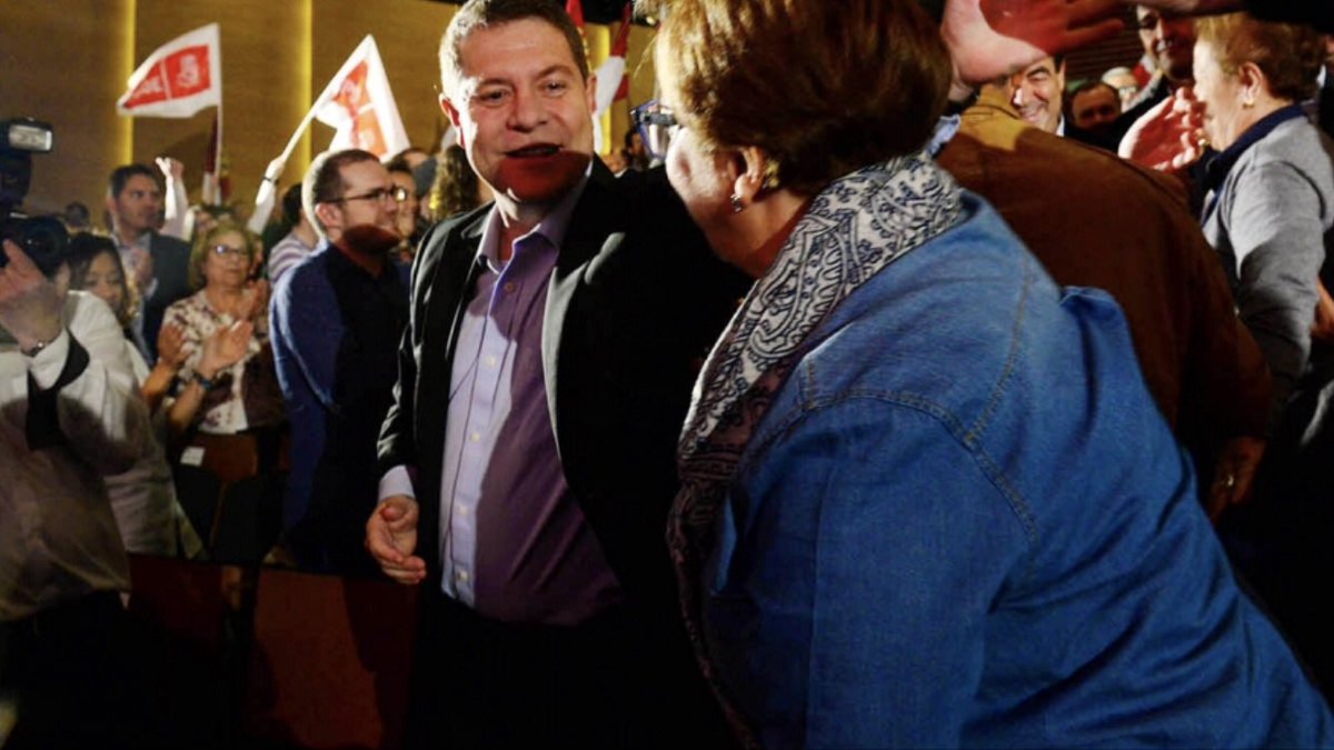 Guadalupem1960's tweet image. Allí estuvimos! Celebrando 3años de gobierno socialista. 
Para seguir avanzando, para seguir recuperando una región que no para de crecer
#JuntosCrecemos
#JuntasProgresamos 
@PSCMPSOE