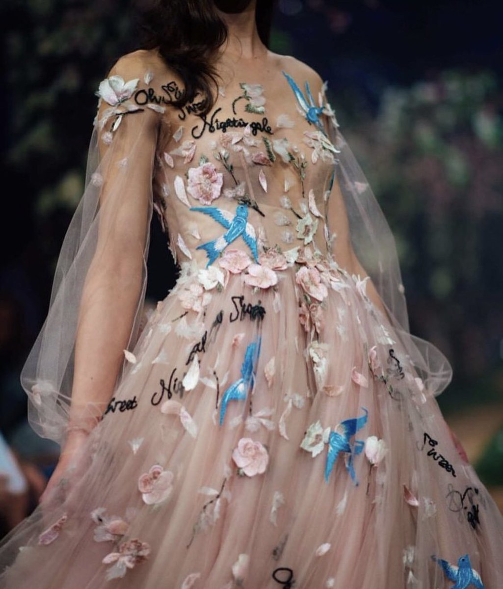 FashionweekNYC's tweet photo. Exquisite Details from the Paolo Sebastian Spring 2018 Couture Collection 😍😍😍 https://t.co/HCZOP4zLZm