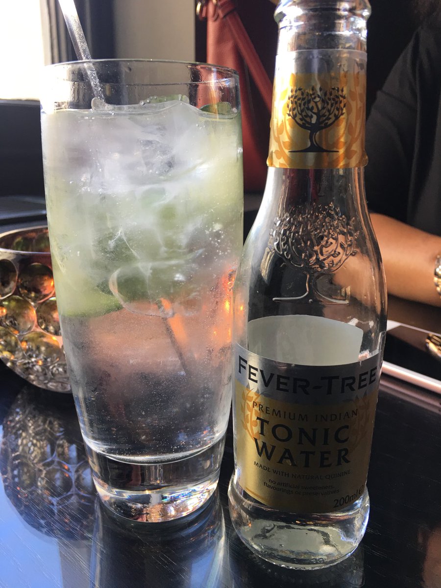 debutantedancer's tweet photo. Nothing like a large refreshing G&amp;T to get the evening off to a good start. #hendrixgin #dinnerwiththebetterhalfandlittlelady https://t.co/dPdAbxsgfc