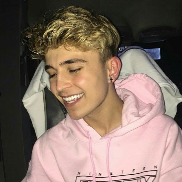 roadissue's tweet photo. Pack Brooklyn (icon + header)

- Se gostou dê fav 
- Se salvou dê RT
- Se usar, dê créditos

- If you liked it, give like
- Give RT if you save
- Give credits if you use https://t.co/VIjiti7xK6