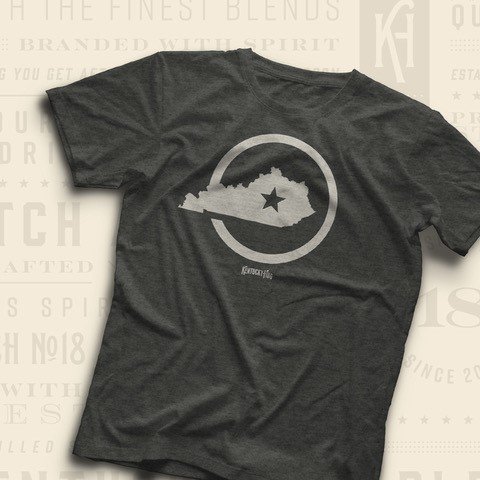 ahaddaway's tweet photo. We've launched! https://t.co/jG8QLEKNAo #kentuckyhug #derbyday #shopkentuckyhug #bourbon #bourbontrail #smallbatch #kentucky #bourbonlife #bourboncountry #smallbatchapparel #americasspiritedapparel #bybourbondrinkers #forbourbondrinkers #tshirts #bourbonmerch #huglife https://t.co/e6A1MBSBf3