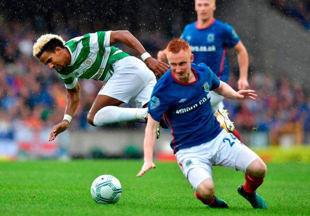 Happy Birthday to Linfield midfielder Robert Garrett who turns 30 today 