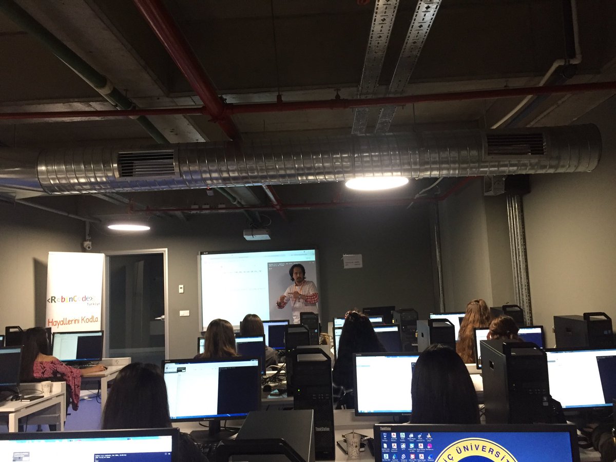robincodeorg's tweet photo. Mercedes-Benz Türk &https://t.co/lpLNKfVShS dev işbirliği "Her Kızımız Bir Yıldız" projesi burslu kız öğrencileriyle "Kızlar Kodluyor" başladı. Hayalleri Kodlamaya devam @codeorgtr @robincodeorg @MercedesTurkiye #kızlarkodluyor #robincodeorg #herkızımızbiryıldız https://t.co/6EQ2RjXopz