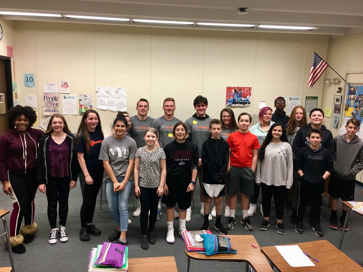 WarriorHealth7's tweet photo. End of Project Opiate - thanks to everyone who made it happen! #TooMuch #NotYours #JustPoor 💊 are dangerous! #MakeGoodChoices https://t.co/bT4qhIC7y1