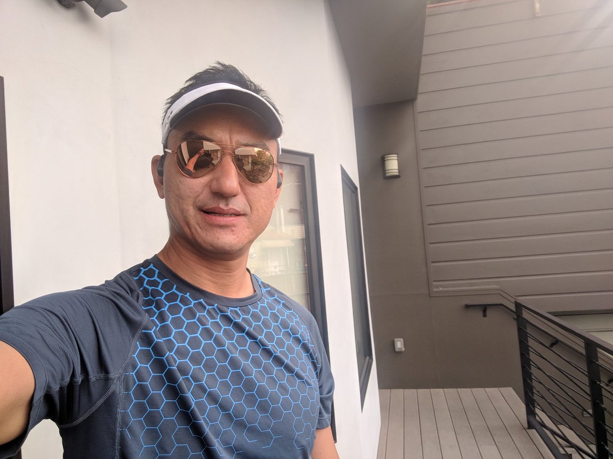anthonx's tweet photo. Getting ready for a run around SF. Want a running tour this morning? DM me #PLSummit18 #PLSummit https://t.co/slo34nVvIs