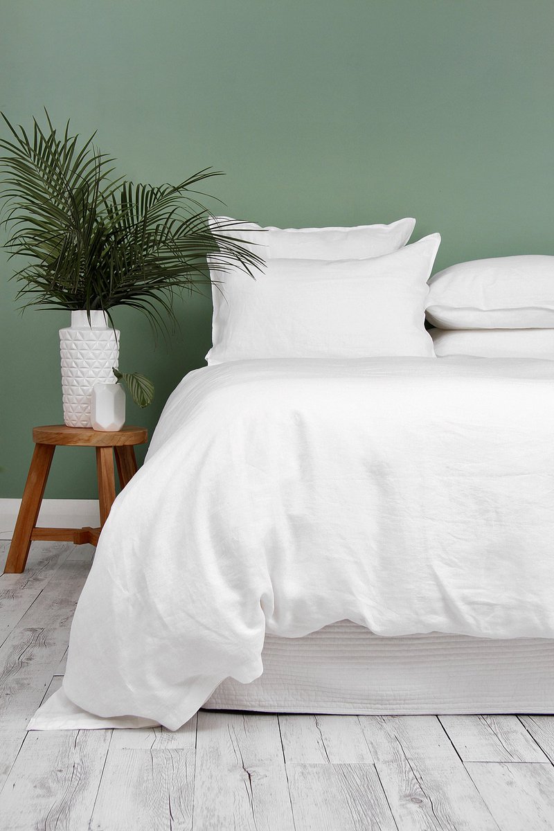 Livingetc's tweet photo. Trending: Stonewashed 100% Linen Bedding https://t.co/iBVO6tyfcO https://t.co/SCxDbRA2xo