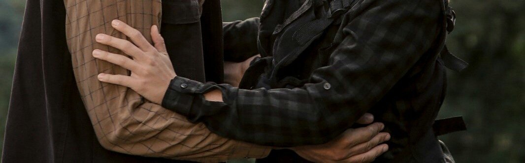tembelteletabi's tweet photo. Şu detaylara bayılıyorum. ❤
#söz #eyfet #buraksevinç #meriçaral https://t.co/GlpQG8OhiR