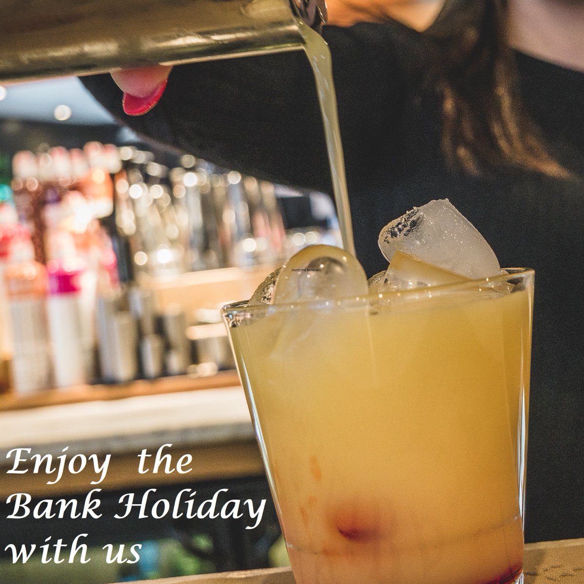 Grab a cocktail, grab a beer, and join us as the sun sets and <a href="/FunkboxPro/">Funkbox Group</a> take us into the evening. #BankHoliday 🌞🍸🍻