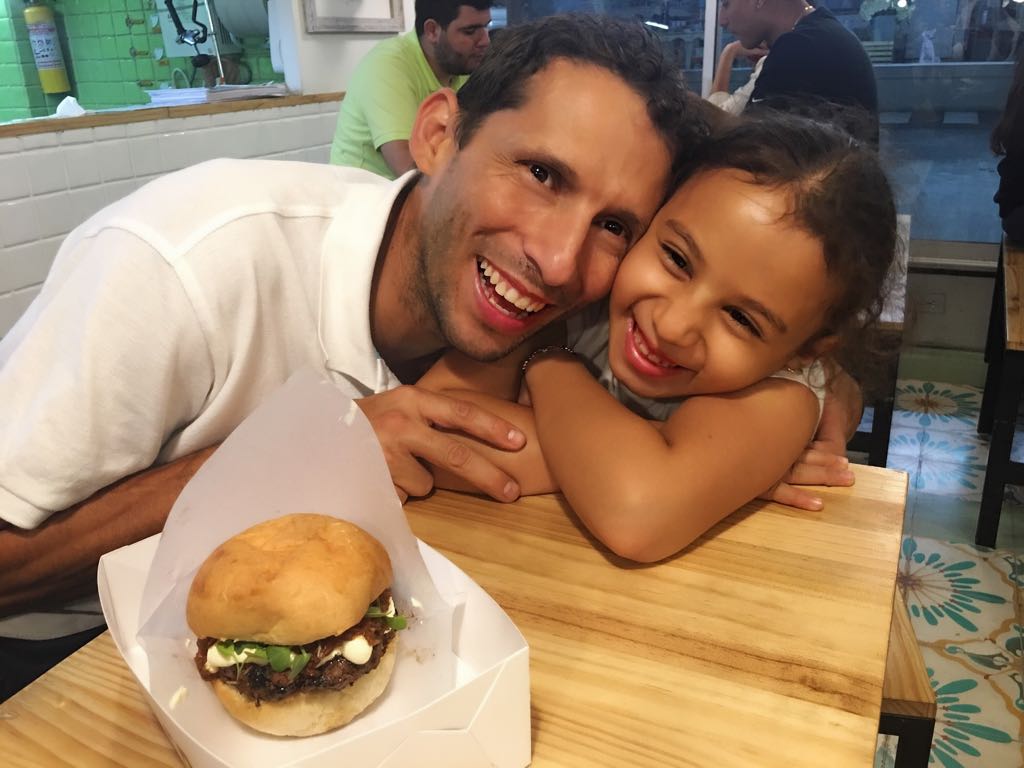 9. Más tarde fuimos a #BurgerMasterCo a #butchers y probamos la #labaconjam y es buena pero para el nivel que se está manejando en #BurgerMasterCo  no me descresto