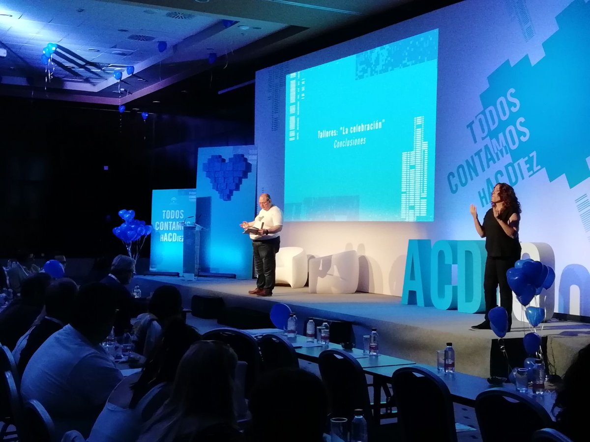 AndaluciaVuela's tweet photo. Aprendiendo en el #EncuentroACD los voluntarios y voluntarias nos cuentan sus conclusiones de los talleres. Todas y todos contamos #hACDiez https://t.co/6DPYZMyX7h