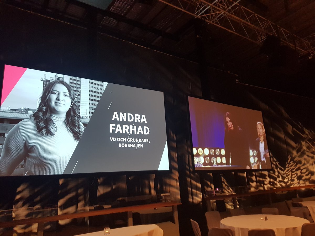 Djupt imponerad av att kunna göra något så stort, att ha sin egen vision, att göra skillnad. @andrafarhad lyckades samla 7000 besökare för att lära sig om investeringar - på årets varmaste dag. Hoppas alla går hem &amp; börjar spara #halebop @BorsHajen007 #börshajen <a href="/halebop_sverige/">Halebop Sverige</a>