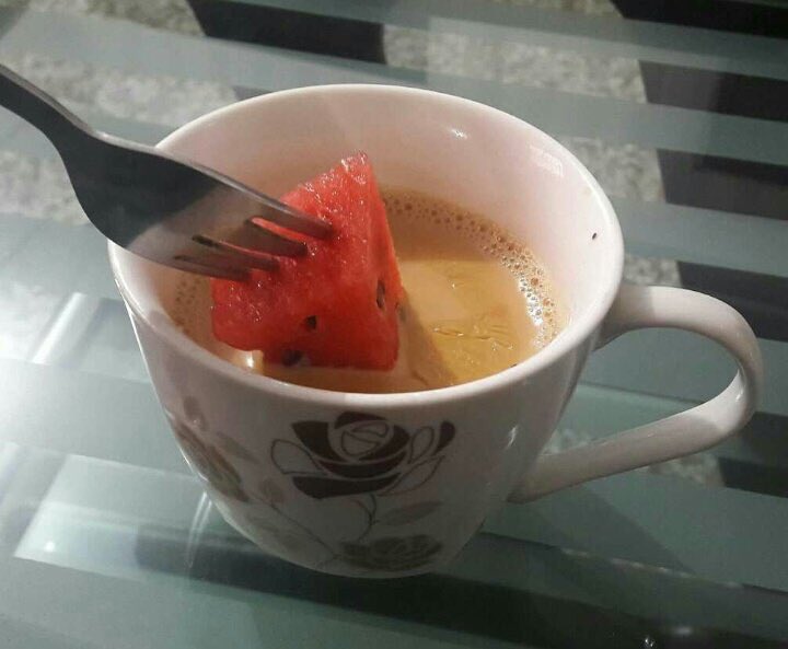 saith_here's tweet image. When you’re cool and hot at the same time.