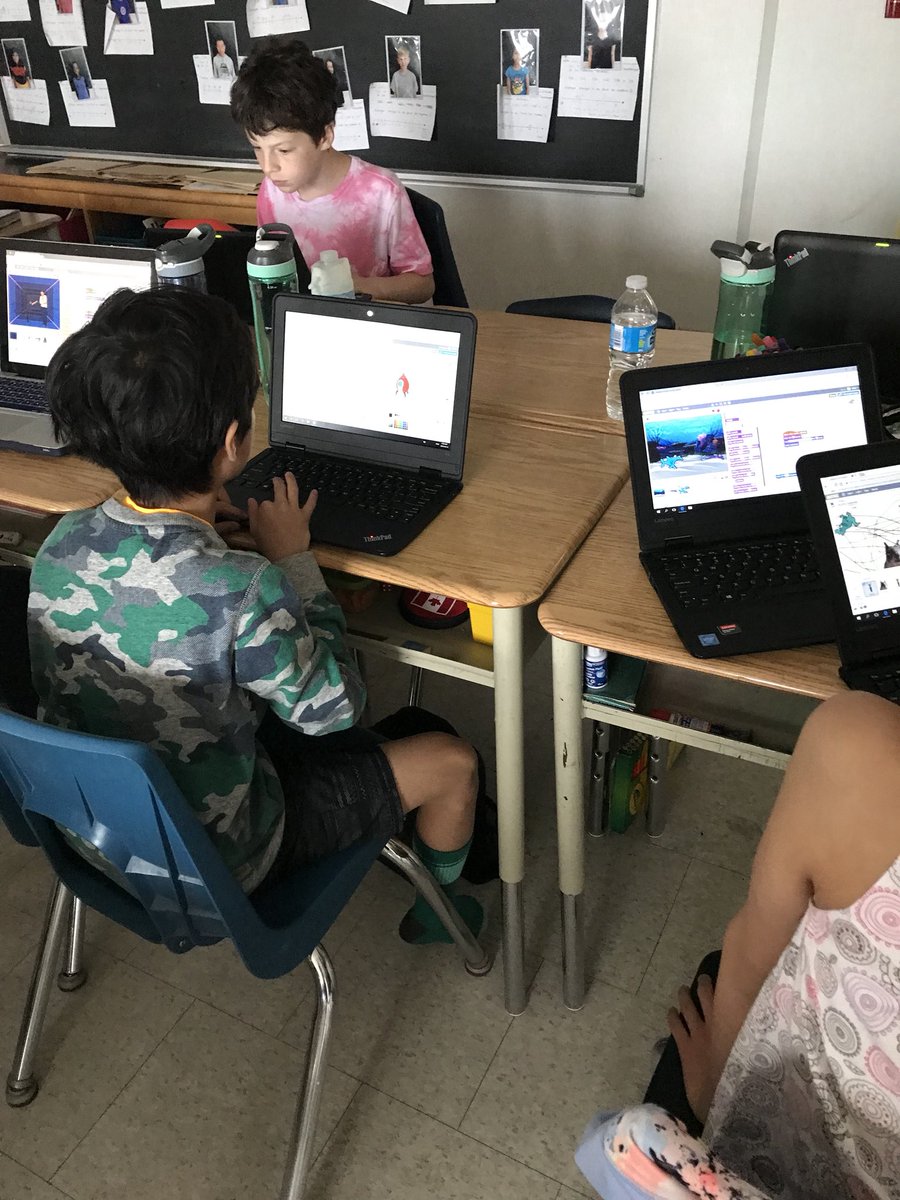 mllelaramie's tweet image. @BellewoodBisons 5L is learning to code so we can code to learn #techasatool #techintheclassroom #scratch