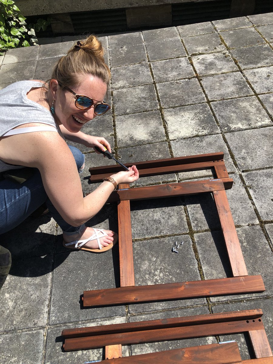 jacqueline's tweet photo. @mooreryan @IKEAUK @LoobeyLoo SUCCESS. There’s really nothing @LoobeyLoo can’t do....#DIYBootcamp https://t.co/VdXAegTwHC