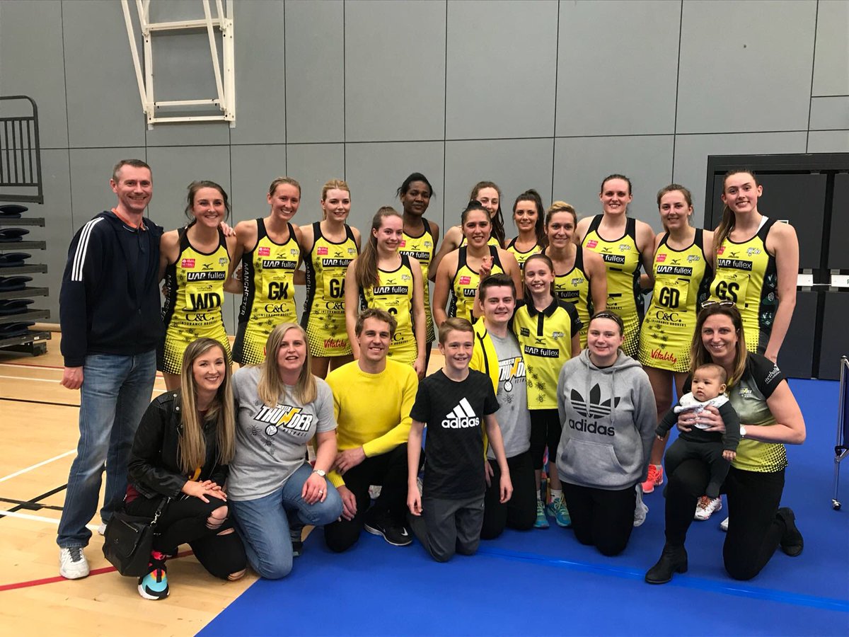 cohanlon9's tweet photo. Great to get a win on the road!!! Tough game v @sirensnetball as expected!!! Thanks to all the travelling support!!! 💪🏽 Now we look to Mon night!!! Plenty to work on!!!
#ThunderRolling #ThunderFamily🖤💛 #Rest&Recover @NetballSL https://t.co/B8P44L0bBx