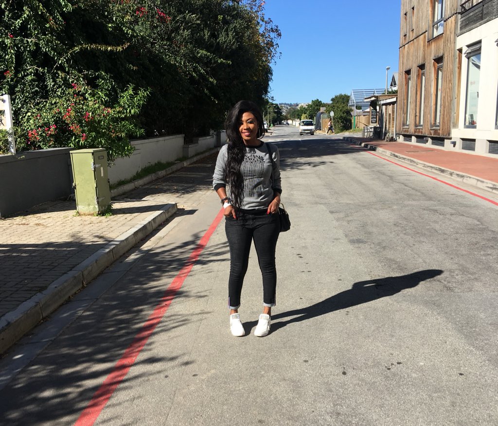 sellygalley's tweet photo. Stepping out to the Simola Hill Climb Car Race courtesy Jaguar. #Day2
#TeamJaguar #JaguarSimolaHillClimb #JaguarSHC #JaguarVIP #AllianceMotorsgh #Knynsa #@alliancemotorgh
Total look @Washingtonboutique @alwaysposhgh https://t.co/ylWeqVwbgg