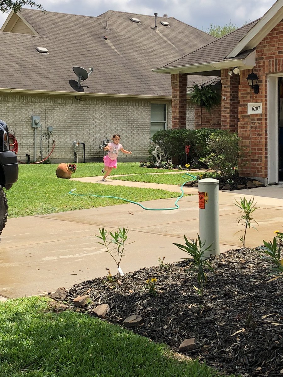 Letting the neighbors know their water hose was left on. #maydellsgift