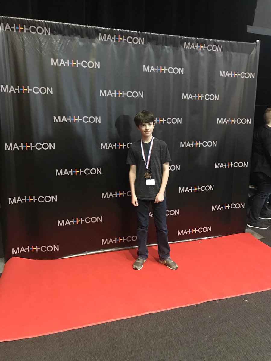 LongB227's tweet image. We had a great time at #MathCON2018 ! @RMSPRIDE @RevereLocal @RMS6th