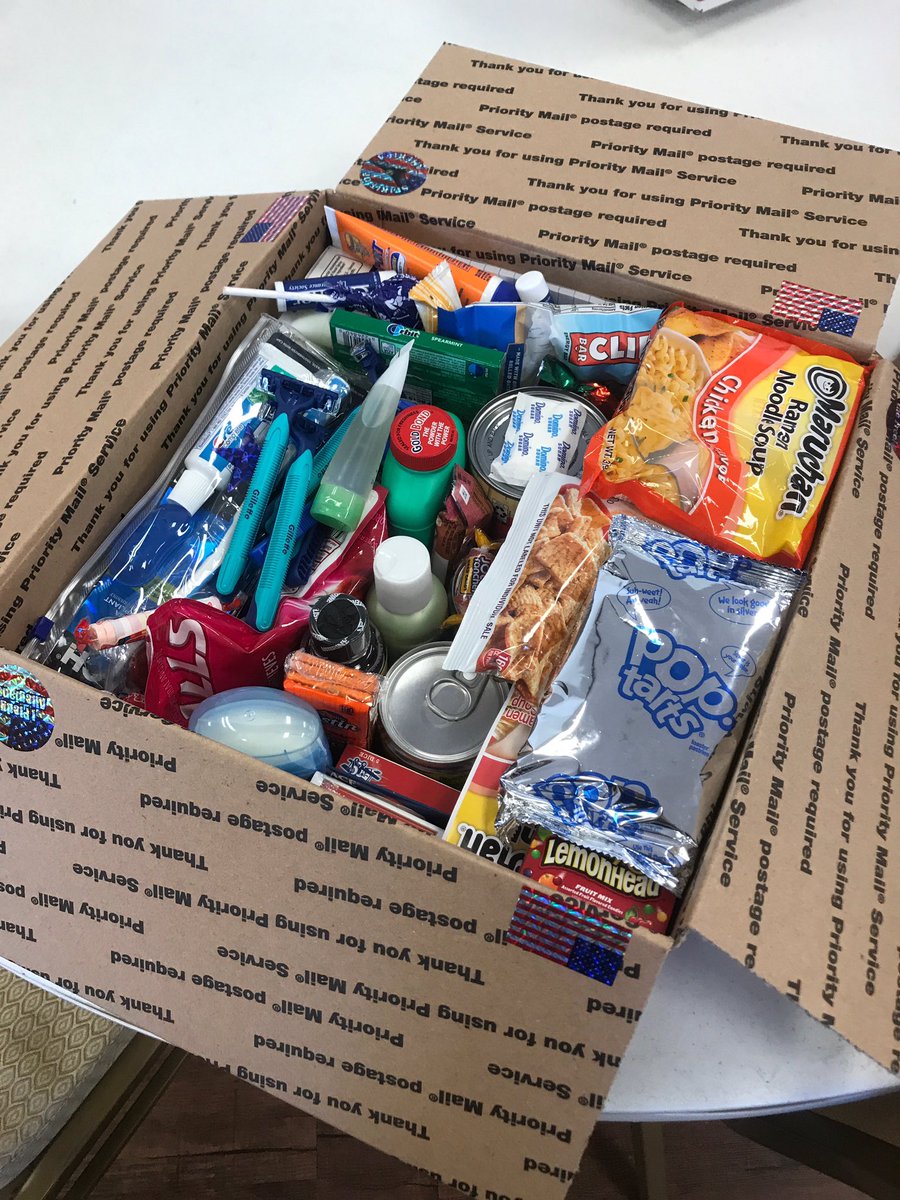 MHSMulberryFL's tweet photo. Adelante @MHSMulberryFL packed care packages for our troops! @PolkSchoolsNews #. https://t.co/2evcbq5BGj
