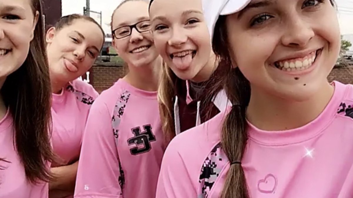 Sophie Margelot goes 3-4 2RBI’s