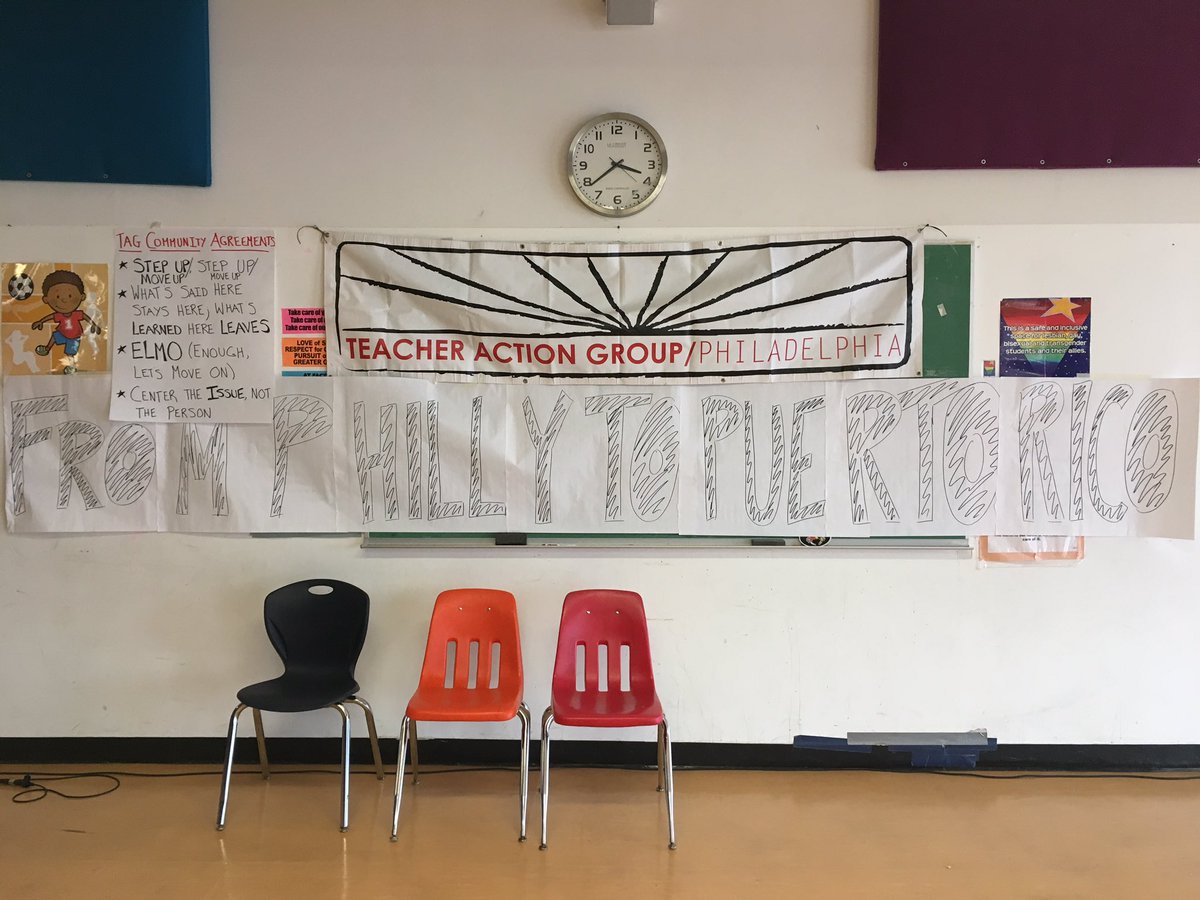 monicaclrk's tweet photo. This room is magic, full of multi-generational, intersectional social, racial, ed social justice warriors! #studentvoice #studentactivists #youthpower #teacheractivists #liberatoryed #praxis #phronesis #crited #criticalPAR @TAGPhilly #ed4lib18 #PHLed @psnotebook @PhillyInquirer https://t.co/wsJe8HVcwz