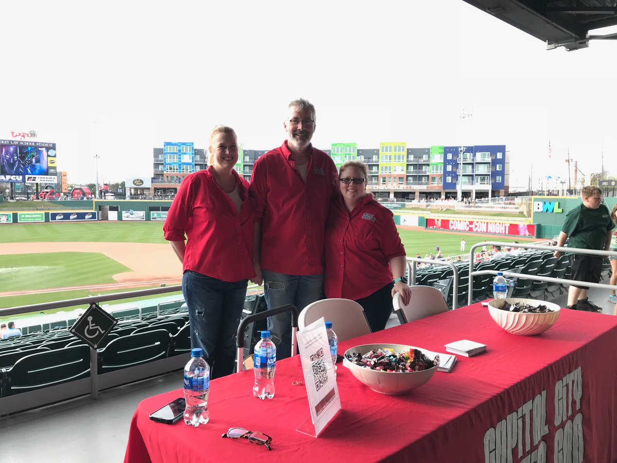 CCComicCon's tweet image. The @CCComicCon crew is on hand at the @LansingLugnuts game for #FreeComicBookDay2018. Stop by and say hi! #capcity2018