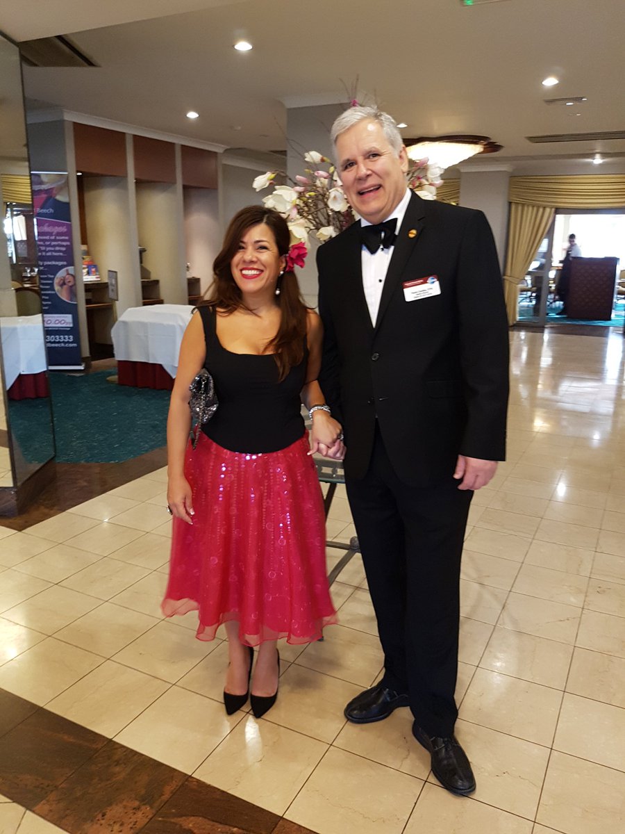 D91SpringConf's tweet photo. Going to the cocktail reception..
#D91Conf #D91springConf #D91springConf18 https://t.co/vjZs6ZUKkC