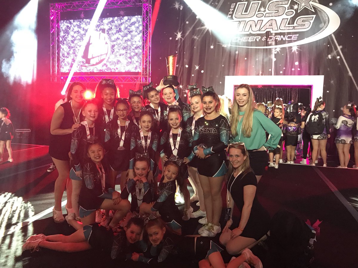 CheerManiaNY's tweet photo. Congrats Code Black 3rd place at US Finals Providence! #ZeroDeductions #ManiaStrong #AlarmsAreRingingItsACodeBlack
#ManiaArmy https://t.co/GeqUFWJ1bn