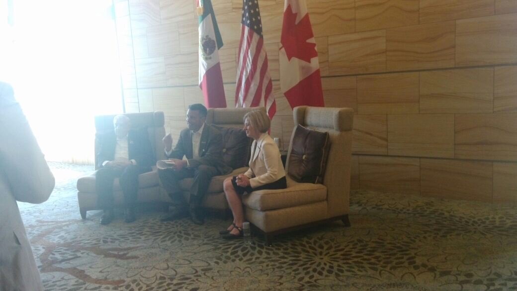 Los Presidentes de las Asociaciones de Gobernadores de #México, #EUA y #Canadá en conferencia de prensa