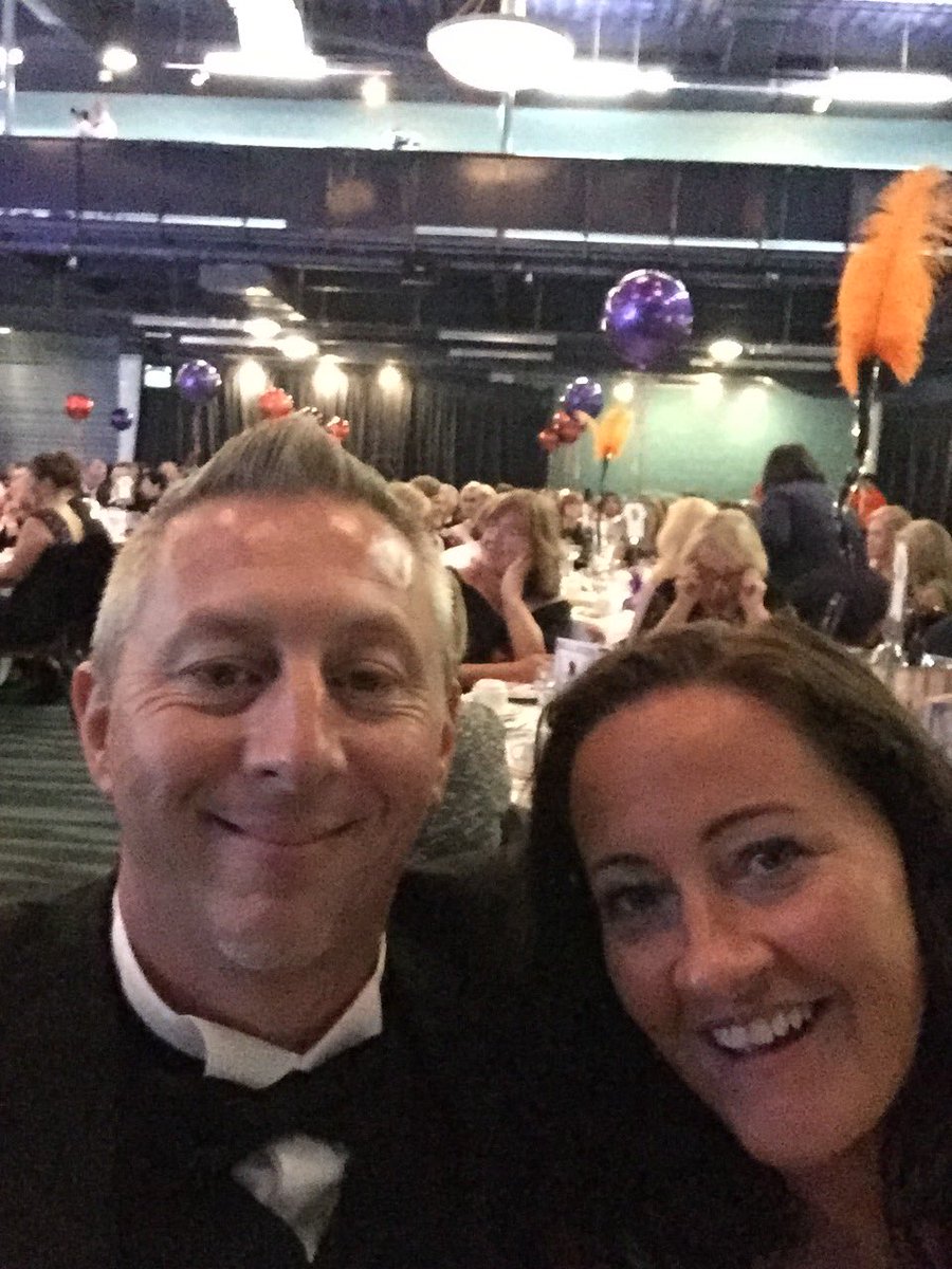 bazglass69's tweet photo. The Oscars no Bolton inspirational women’s awards https://t.co/UNWMgJ5sfX