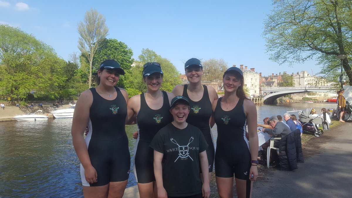 Our senior IV sadly lost in their first round (Good race <a href="/SheffieldCityRC/">Sheffield City RC</a>!) but it's all good practice for the proper races after exams are over! Cox Saskia got her first ever taste of regattas too
#yorkspring2018