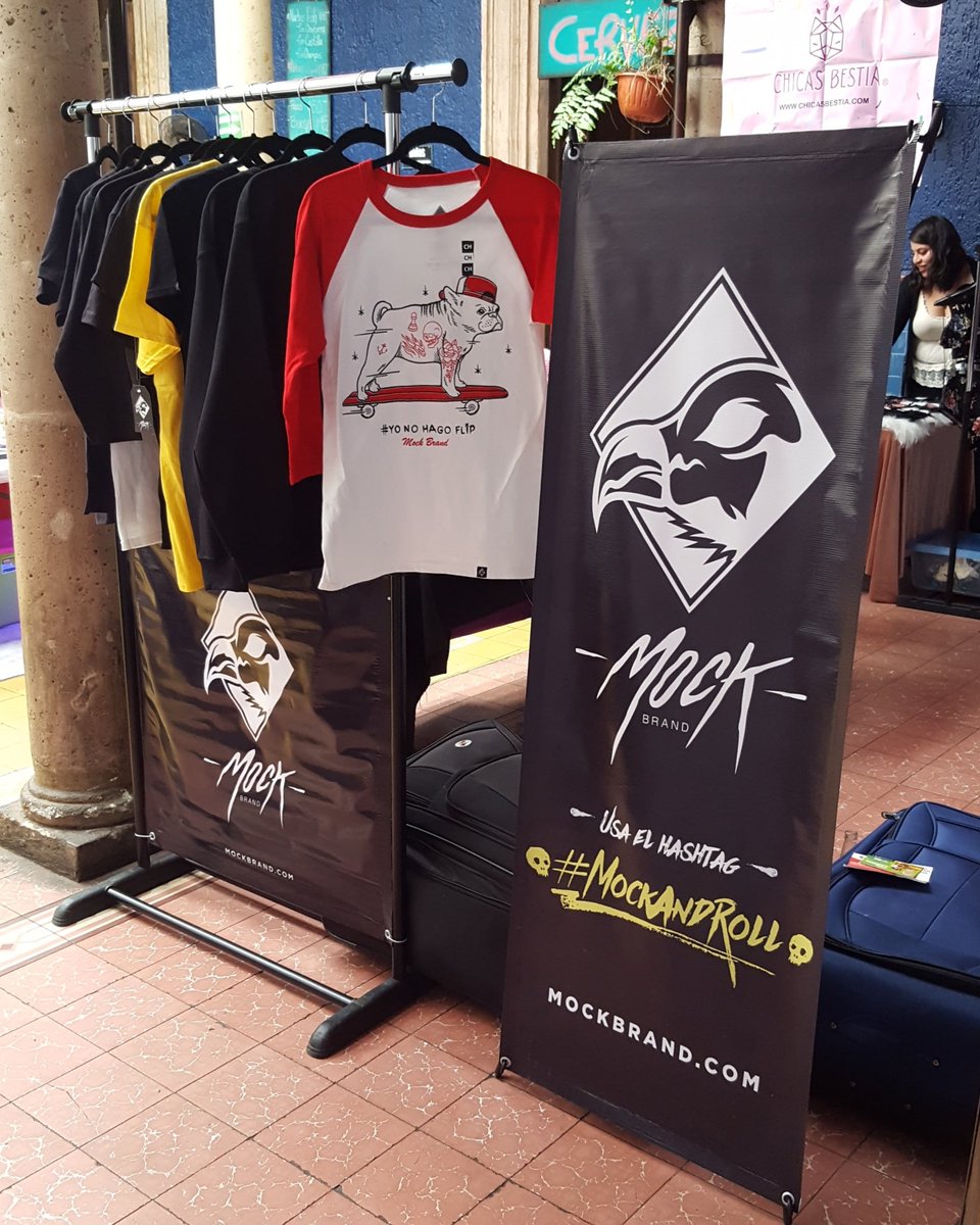 MockBrand's tweet photo. Estamos en Tezla para que se lleven un bonito 🎁 para la dama, para el caballero, para el ñiño y la ñiña. #Morelia https://t.co/1Ou3vMerhK