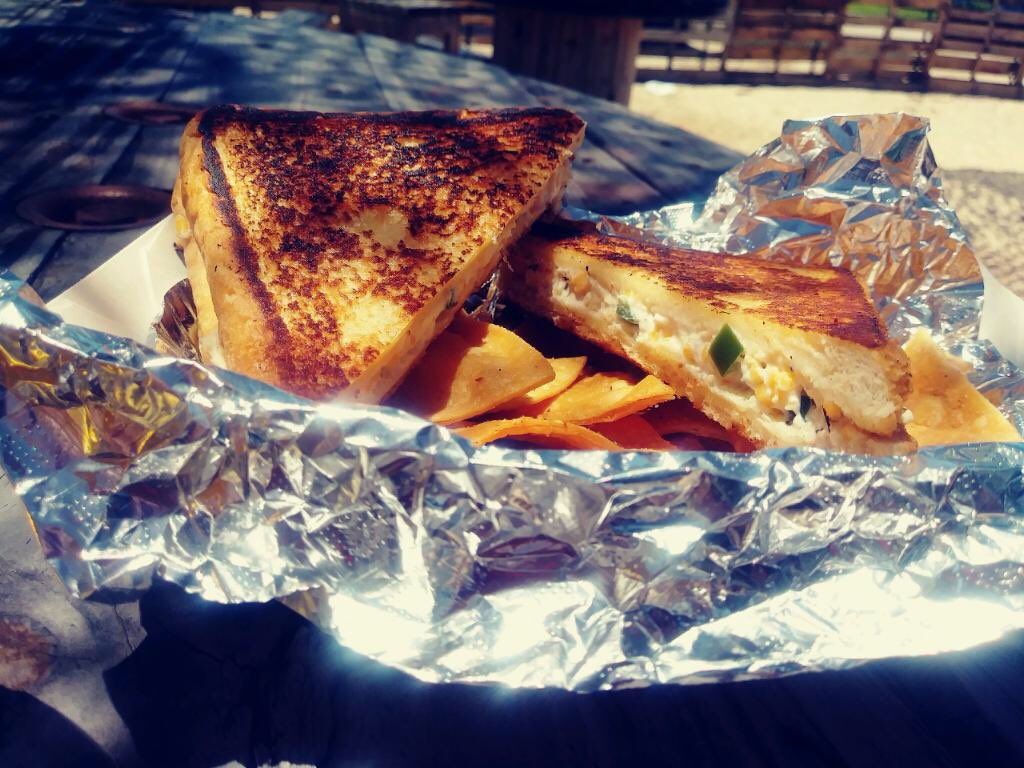 ruggedmanbrew's tweet photo. Road Dogs NB is on site today.

Damn this is good!! https://t.co/CeVDloDSsO
