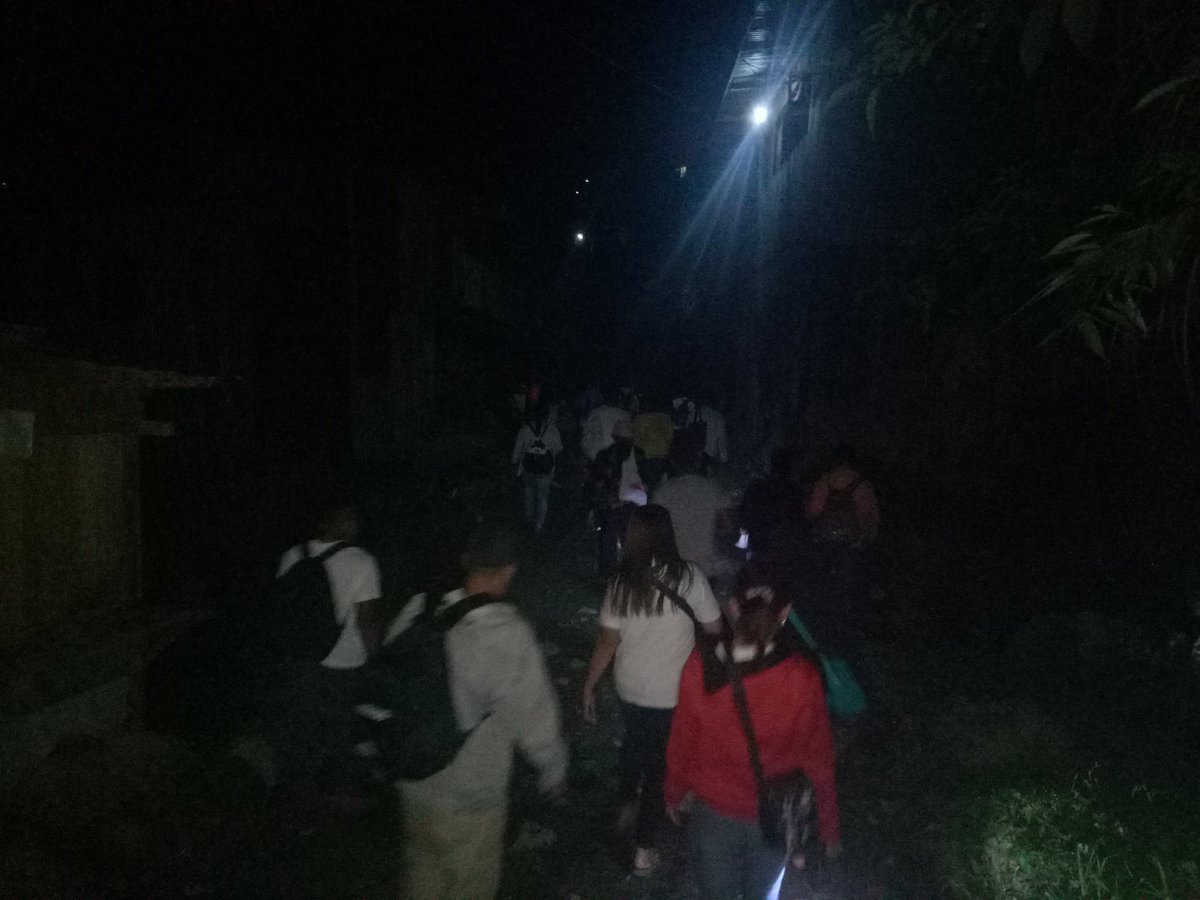 GmarSalinas1's tweet photo. #INCwalktofightpoverty kaisa kami ng pamamahala sa aktibidad na ito kht nasa bundok kami hindi kami pahuhuli #lokal ng mt. Diwata dstrito ng compostela valley https://t.co/jw5AnufRwN