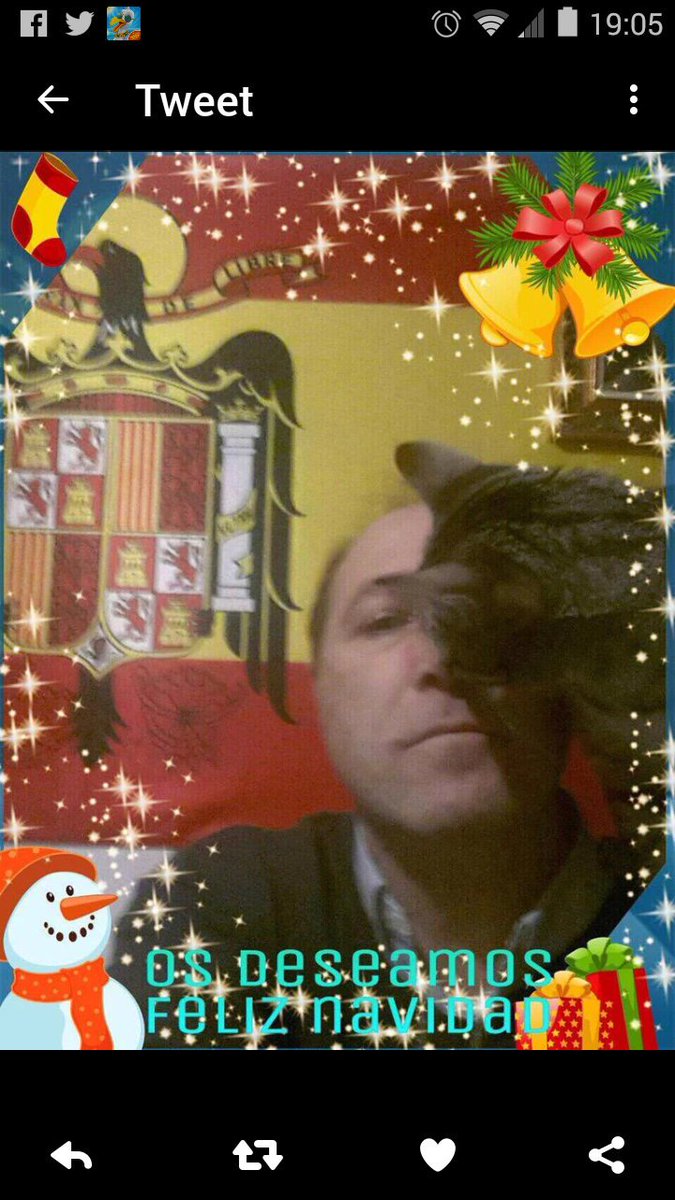 Pagafantagarzon's tweet photo. @OscarOliveira76 @CarlosULEG @UnionporLeganes Los hechos lo demuestran, para este si pidió una medalla claro https://t.co/ABQVbl5KqG