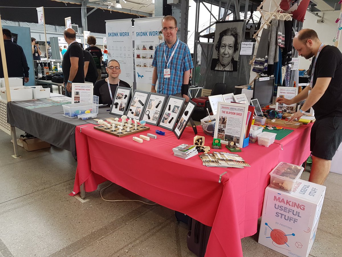 MakeUsefulStuff's tweet photo. Thanks for a great day 1 at #MFV18!! Come and see us for more DIY-electronics crafting and project presentations tomorrow ;) https://t.co/vvx3VQfI8h