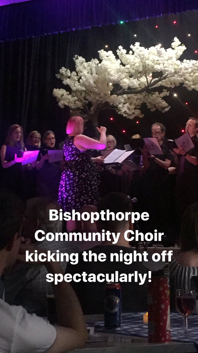 Ebor_Players's tweet photo. .@BishCChoir being amazing! https://t.co/Teew1CI8dr