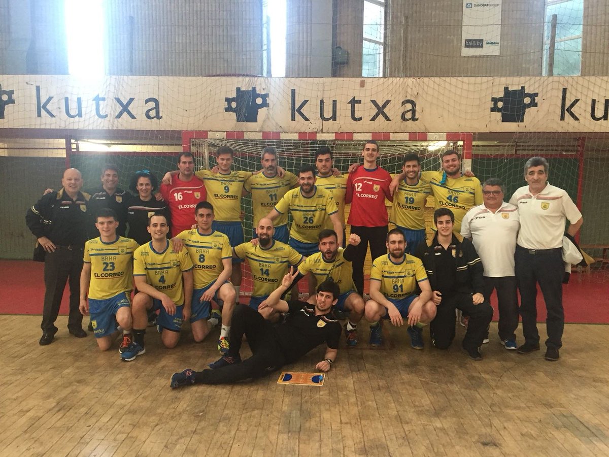 CBBarakaldo's tweet photo. Victoria del equipo de Primera Nacional, en el último partido de liga, en Eibar (23-26)

Resultado patrocinado por Café Bar Gaztelu y IM2000

#juntosSomosMasFuertes https://t.co/XD7G2olA6u