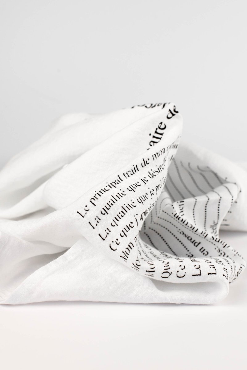 El cuestionario de #MarcelProust plasmado en este paño de lino ow.ly/1XMT30jOWyP