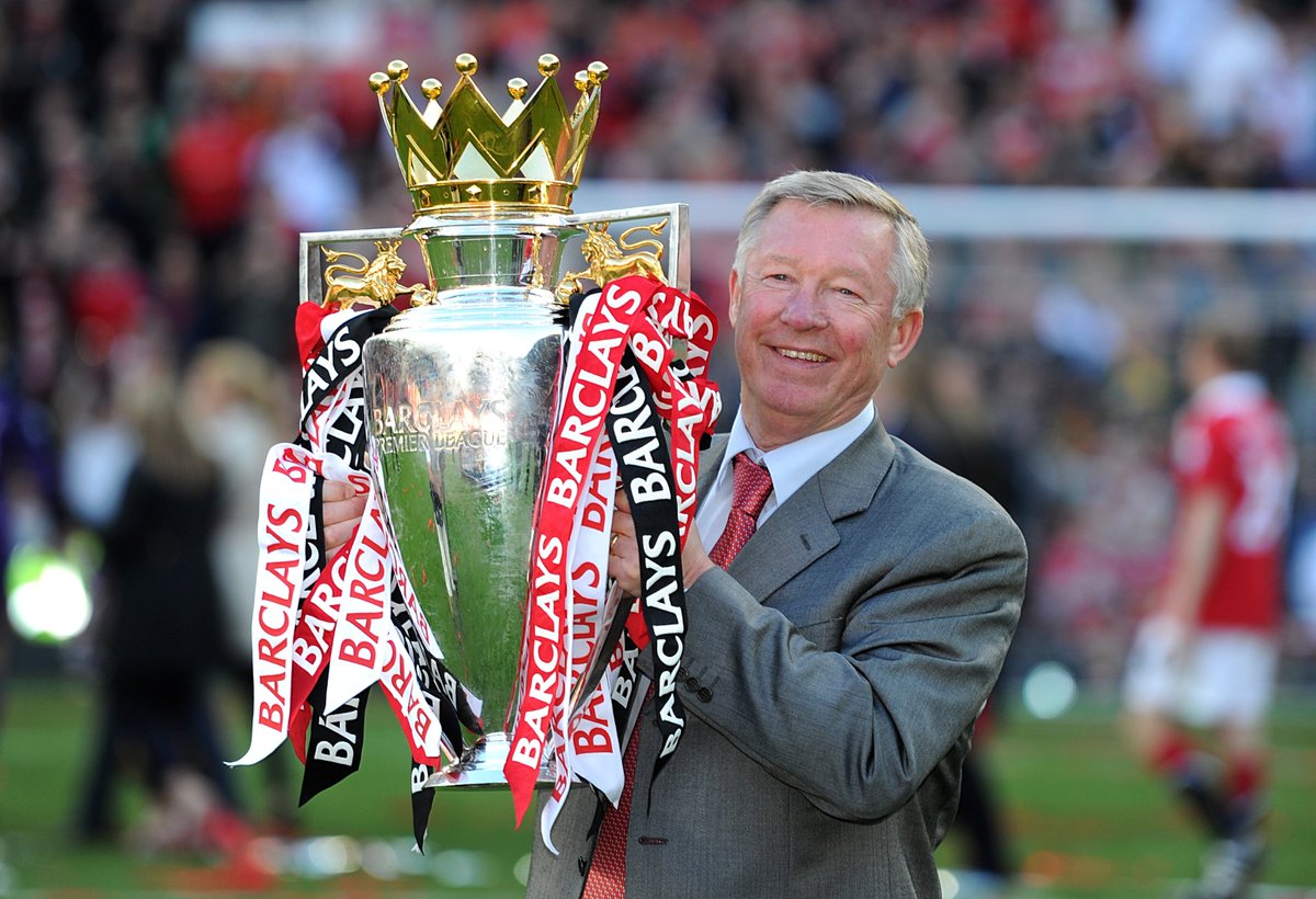 itvnews's tweet photo. Sir Alex Ferguson has emergency surgery for brain haemorrage https://t.co/fBw9te8pIF https://t.co/NwKJLNcZDZ