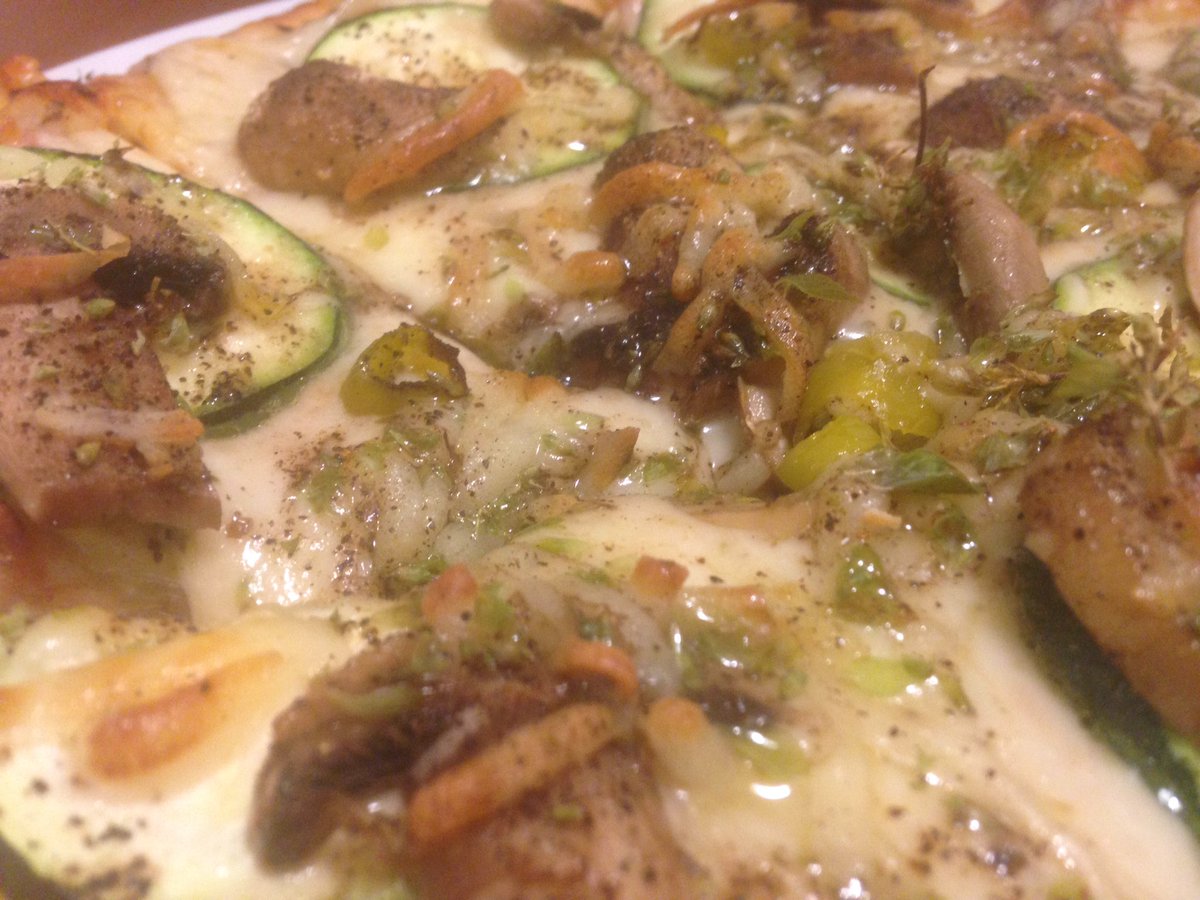 Avui....sopar amb ingredient sorpresa.