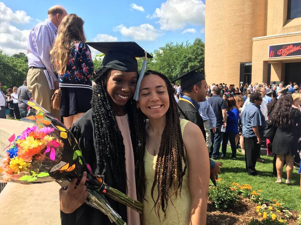 UTTylerWBB's tweet photo. Join us in congratulating DyβSeana Carpenter, who graduated today with a degree in Psychology!
#PatriotFamily | #UTTyler18 π https://t.co/mZiMD3UbvJ