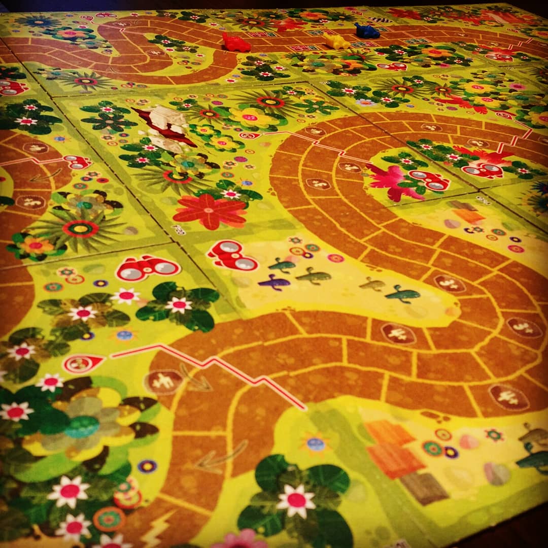 juegosydados's tweet photo. Macropartida a Rush & Bash de @ErikBurigo editado por @PlaySDGames ¡Empezamos de día y acabamos de noche! 😆
#RushandBash #JuegodeMesa #JuegosdeMesa #Boardgame #Boardgames #JocdeTaula #JocsdeTaula #GiocoDaTavolo #GiochiDaTavolo #JeuxdeSociete #Brettspiel #BGG #BoardGameGeek https://t.co/2NXMJ5eoFL
