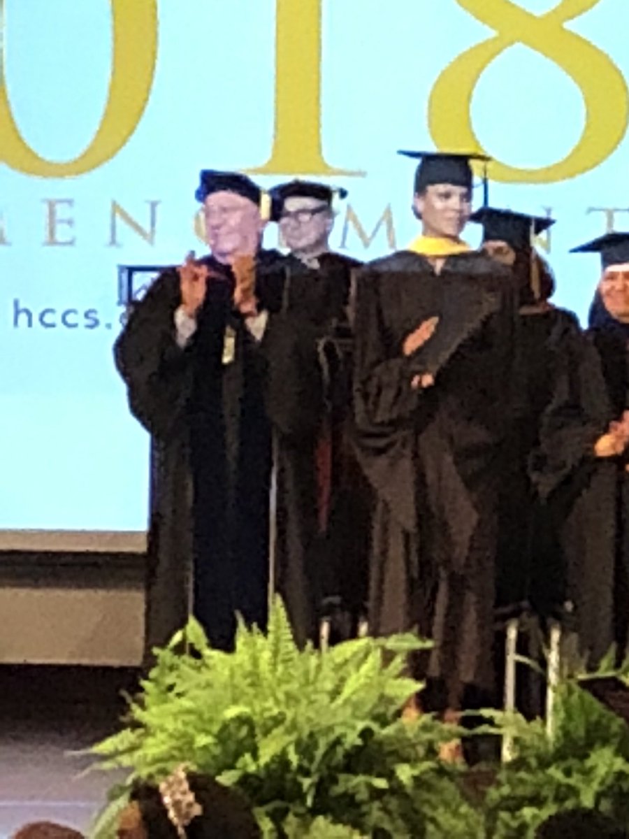 hccchan's tweet photo. #HCCProud to celebrate and honor our #VASTAcademy graduates! You have earned this day! #WeAreHCC #HCCgraduation2018 https://t.co/bEcBaJMSR6