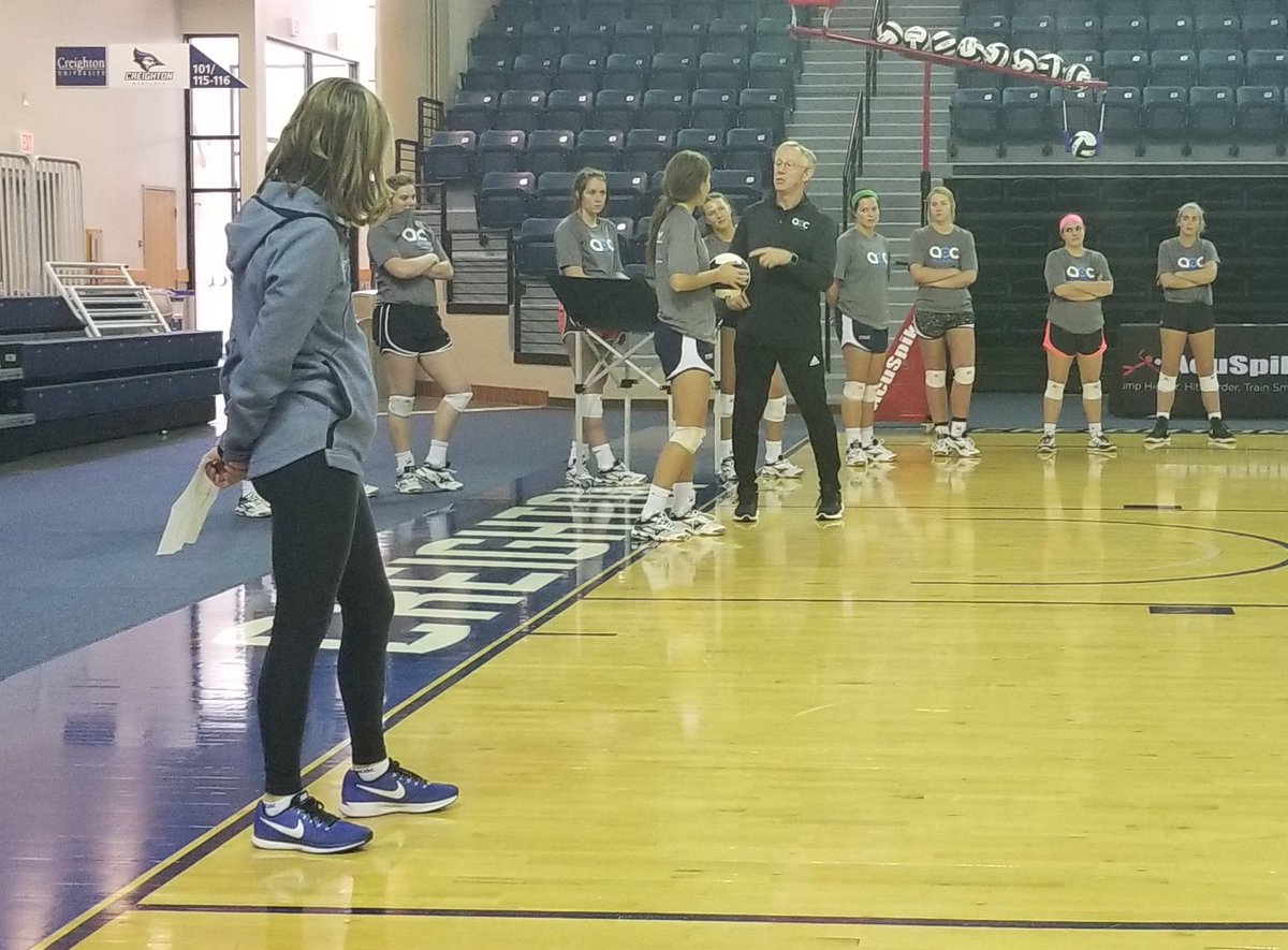 Midland_VBall's tweet photo. The team is helping at the @ArtofCoachingVB Omaha Clinic this weekend. Learning and having fun with some of the best in the business!!! #AOCVB @Midland_Sports https://t.co/bSFx9V74f8