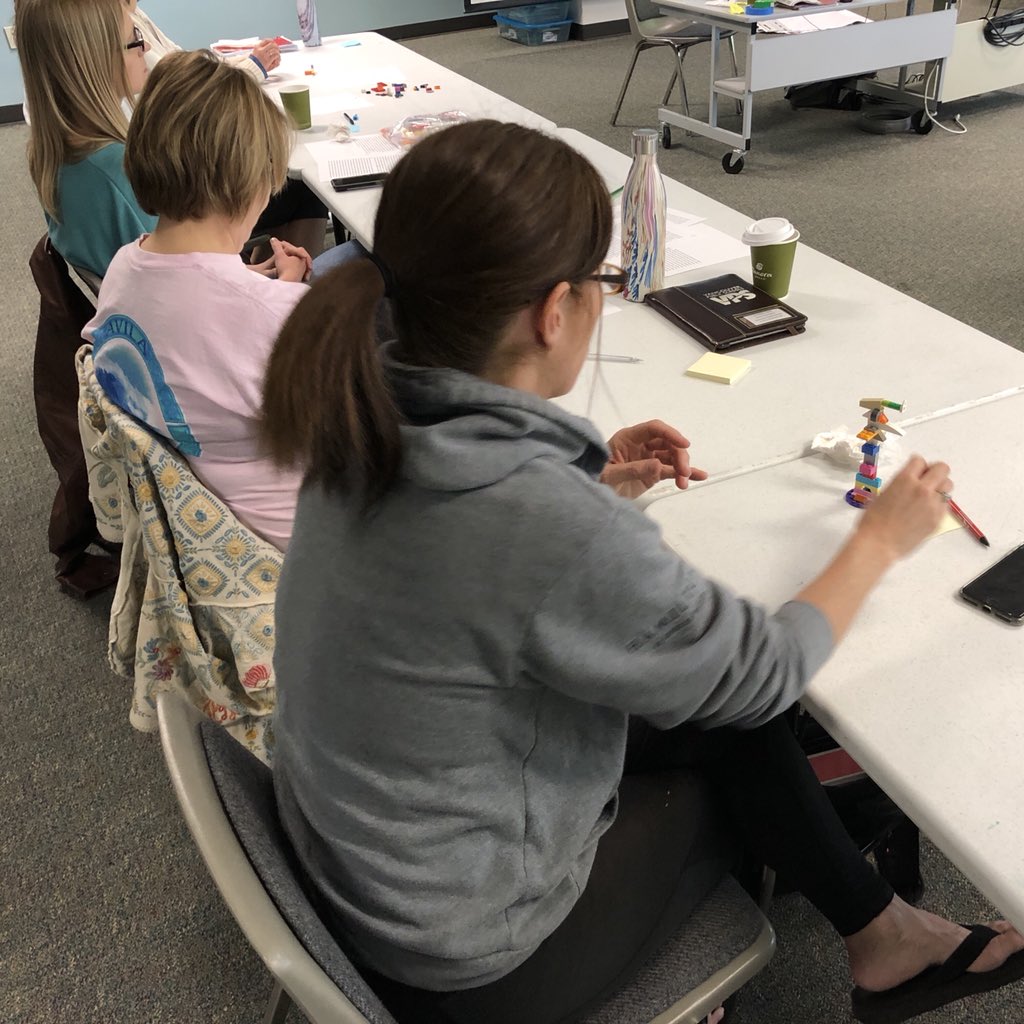 hornbackmd's tweet image. Our #VPSAmazing teachers build a lego creation and write directions (#Algorithms) for a colleague to recreate. Learning through playing! @colinangevine of @DigitalPromise is rocking this computational thinking learning experience! #welearnVPS