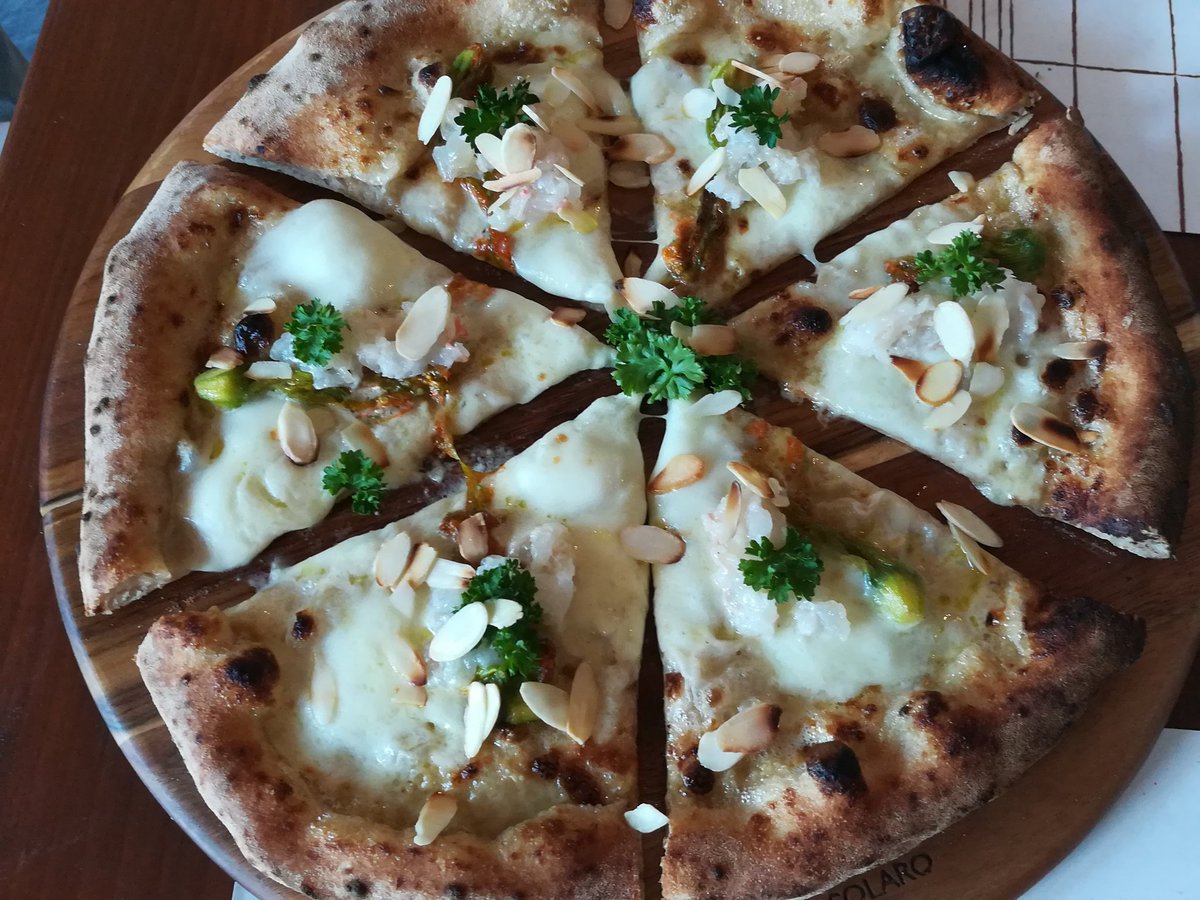 LaConsiglieria's tweet photo. .@SlowFoodItaly -
#velociveloci #fatemelatagliare... #mangiare... #gustare... #spazzolare!!
#Termidoro #DanieleGourmet #GiuseppeMaglione #Avellino
@anboemo @Barbaga3Gaetano @lovecetraro @attanasio_g @papiniste @ste_conte @IlMattinoFoggia @ilgastronauta @paoloigna1 @GPiziarte https://t.co/MkWRAWr1Pr